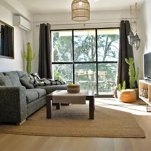  Appartement The Boho-chic Oasis, Lovely Center